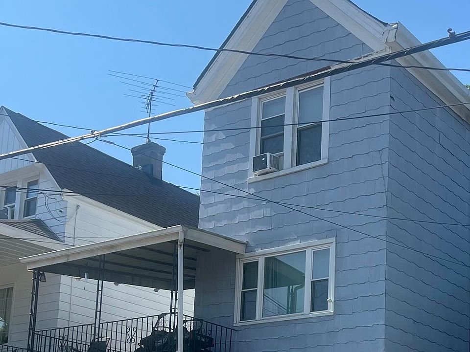 1st image of 942 Maple Ave