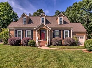 7032 Swans Run Rd, Charlotte, NC 28226