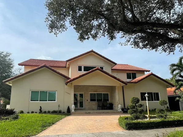 16400 NW 82nd Ct Floor 1, Hialeah, FL 33016
