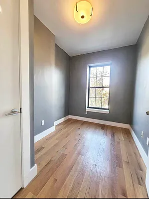 Rented by Hagstrom Management Inc | media 24