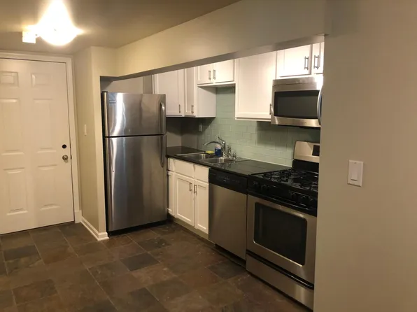 1813 W Armitage Ave #Gn, Chicago, IL 60622