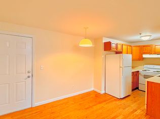 405 Main St #205, Winooski, VT 05404