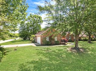 1880 Palmer Ct, Mandeville, LA 70448