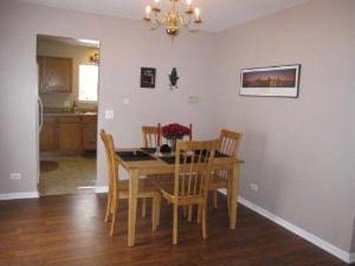 5th image of 2323 N Fox Chase Dr