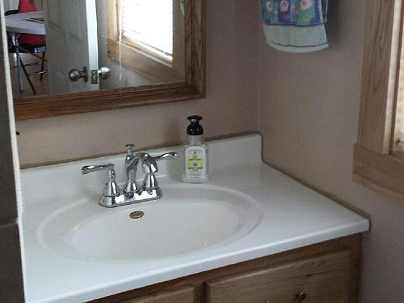 Main Bath Vanity