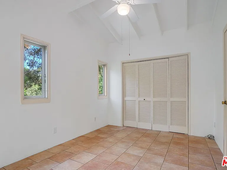 21652 Encina Rd — Photo 14