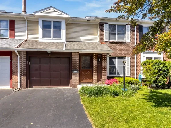 68 Branchwood Ln, Rochester, NY 14618