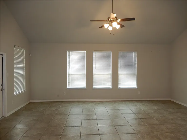 12258 Chestnut Clearing Trl — Photo 7