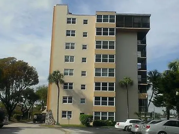 1175 Miami Gardens Dr #707, Miami, FL 33179