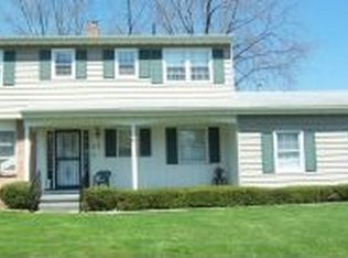 47 Mistletoe Rd, Niles, OH 44446