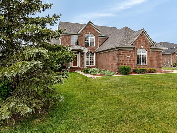 4th image of 35820 Windridge Dr