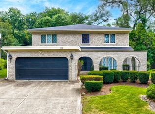 528 Hunter Ct, Wilmette, IL 60091
