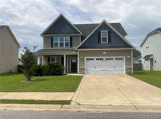 134 Chatfield Dr, Raeford, NC 28376