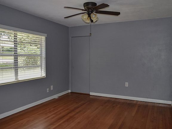 5th image of 117 Hillcrest Dr