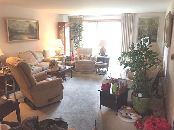 4th image of 5432 W Windsor Ave APT 2C