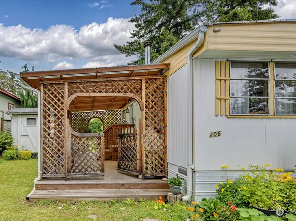 406 Madrona Way NE #38, Bainbridge Island, WA 98110