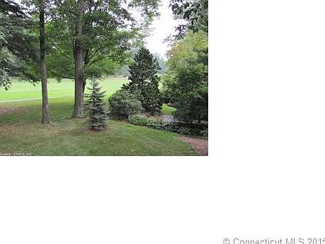 2nd image of 12 Canterbury Ln