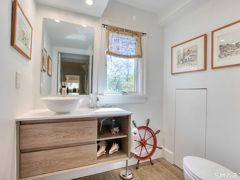 35 Dartmouth Rd — Photo 9