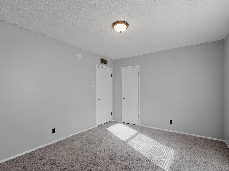 4401 S County Road 1131 — Photo 18