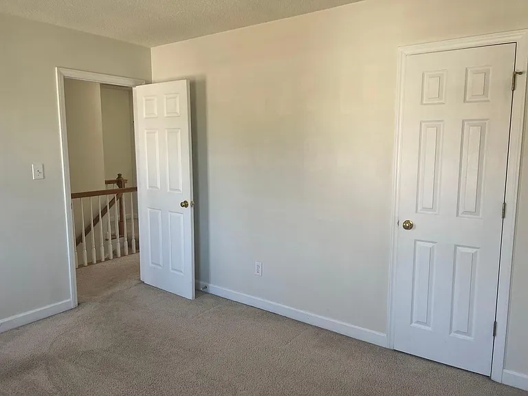 4300 Riverport Rd — Photo 23