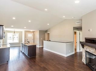 1214 NE 15th Ln, Ankeny, IA 50021