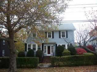 363 Forest Ave, Swampscott, MA 01907