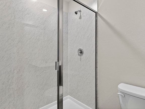 4th image of 2921 Serenity Ln