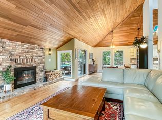 442 Clifton Rd N, Kelowna, BC V1V 1H1