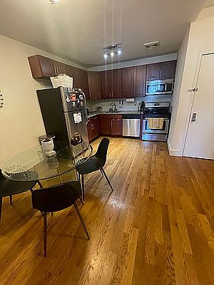 4th image of 244 Union Ave APT 3