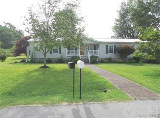 118 Powell Ave, Waverly, TN 37185