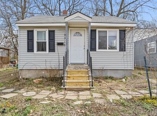 2316 N Robberson Ave, Springfield, MO 65803
