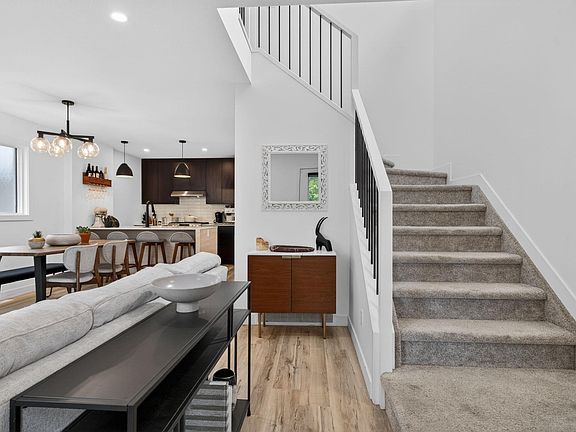 3rd image of 11539 86th St NW