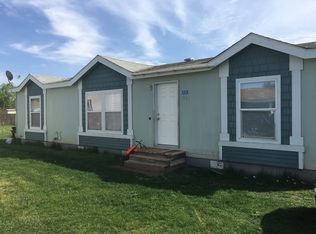 800 Harris Ave, Granger, WA 98932