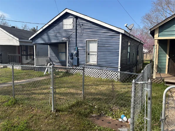 605 Kelly St, Bossier City, LA 71111