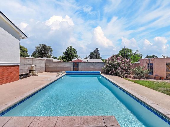 5th image of 3901 Madeira Dr NE