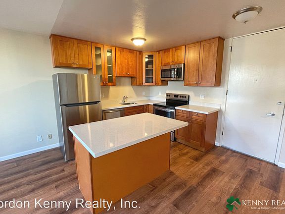 3rd image of 55 El Camino Real #106