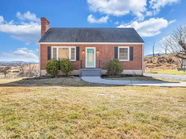 4829 Blacksburg Rd, Troutville, VA 24175