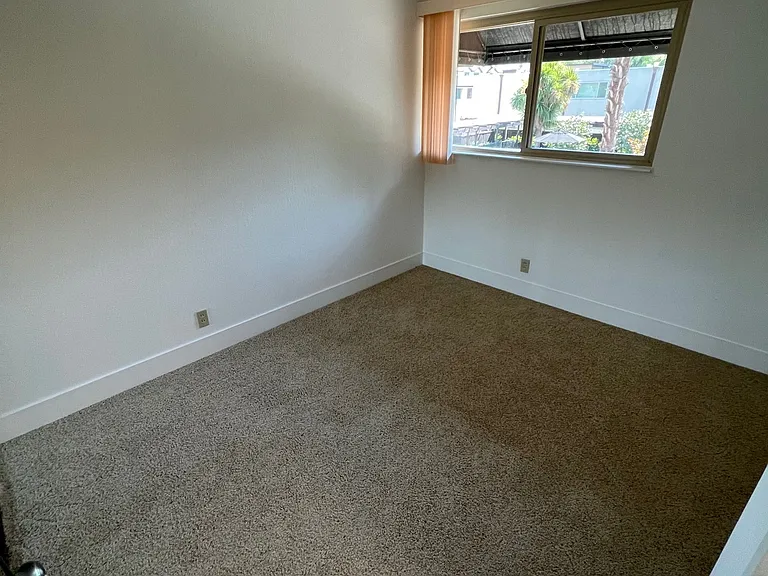 Danville Court Apartments — Photo 18