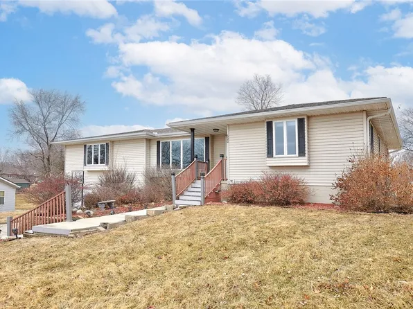 600 Country Club Cir, Osceola, IA 50213