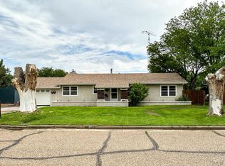56 Mayhew Dr, Lamar, CO 81052