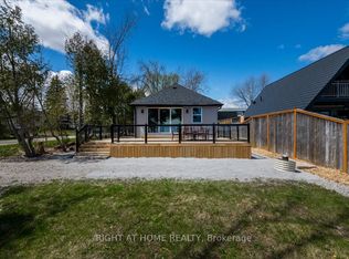 241 Rockaway Beach Pl, Innisfil, ON L0L1K0