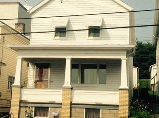 821 Crest Ave, Charleroi, PA