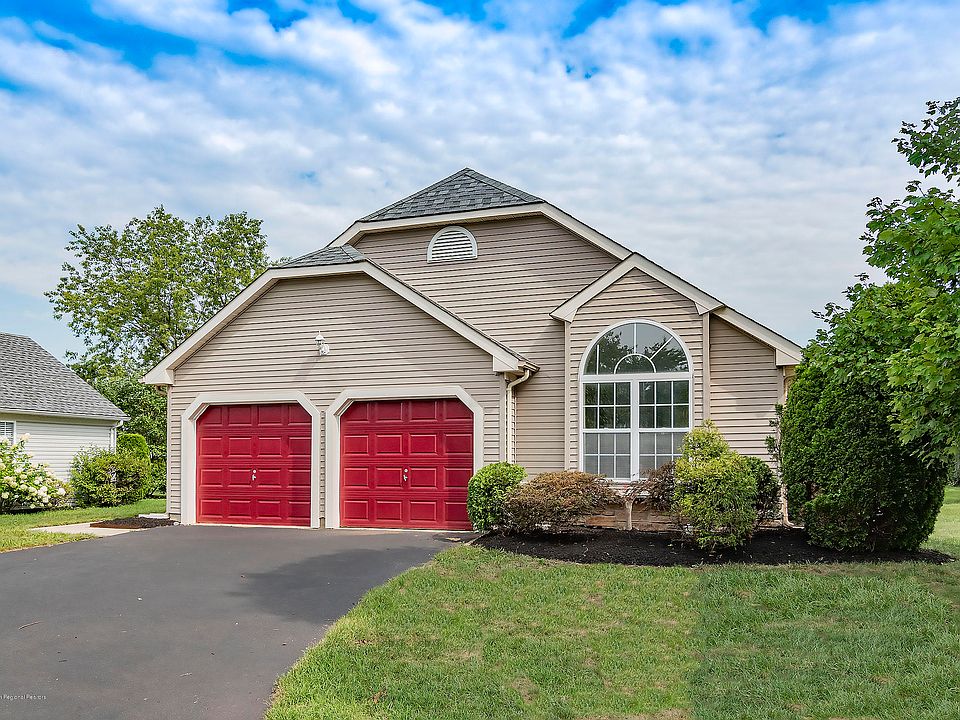 1st image of 2351 Greendale Ct