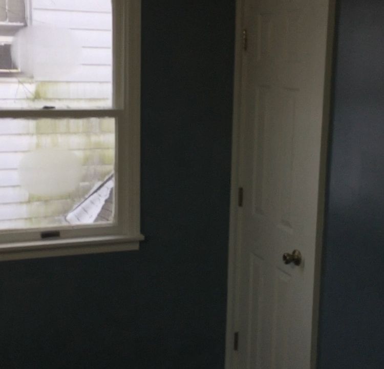 2nd image of 2438 Oakwood Ave