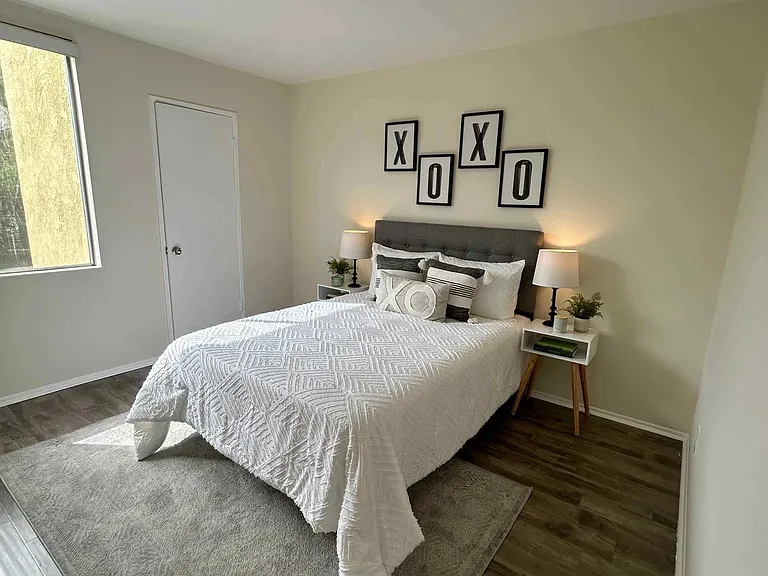 12720 Burbank Blvd #114 — Photo 11
