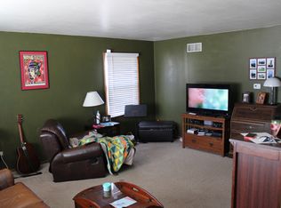 2807 Sussex Ln, Waukesha, WI 53188