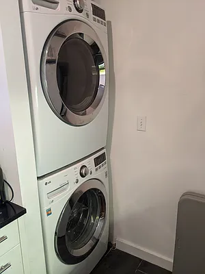 Rented by Owner | media 23