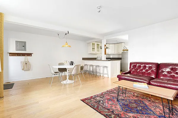 Rented by Compass | media 10