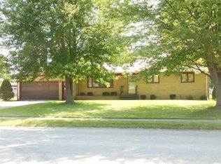 1321 13th St, Orion, IL 61273