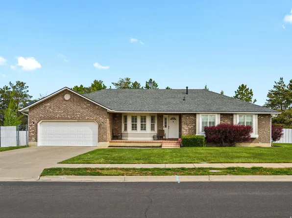 1848 W 1520 N, Clinton, UT 84015
